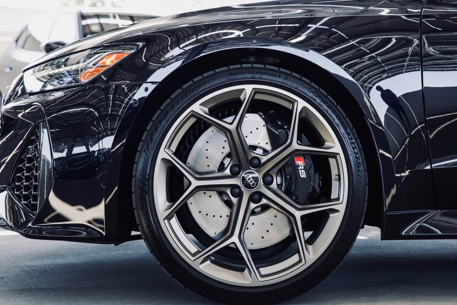 Used 2024 Audi RS 7 Performance w/ Bronze Edition image 9