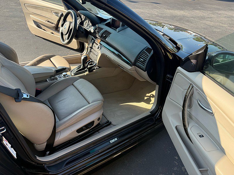 Used 2008 BMW 135i Convertible RWD image 13