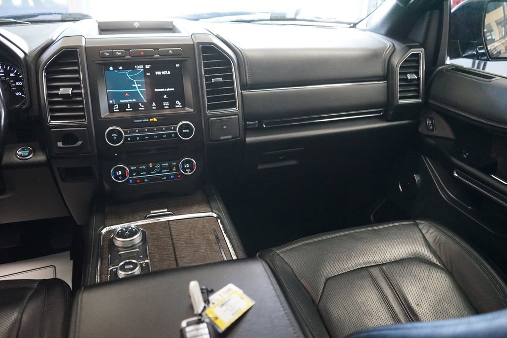 Used 2018 Ford Expedition Limited image 13