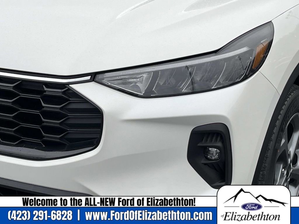 New 2026 Ford Escape ST-Line Select w/ Tech Pack #2 image 10