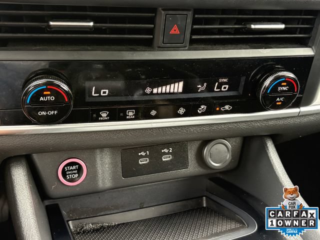 Used 2025 Nissan Rogue SV FWD image 17