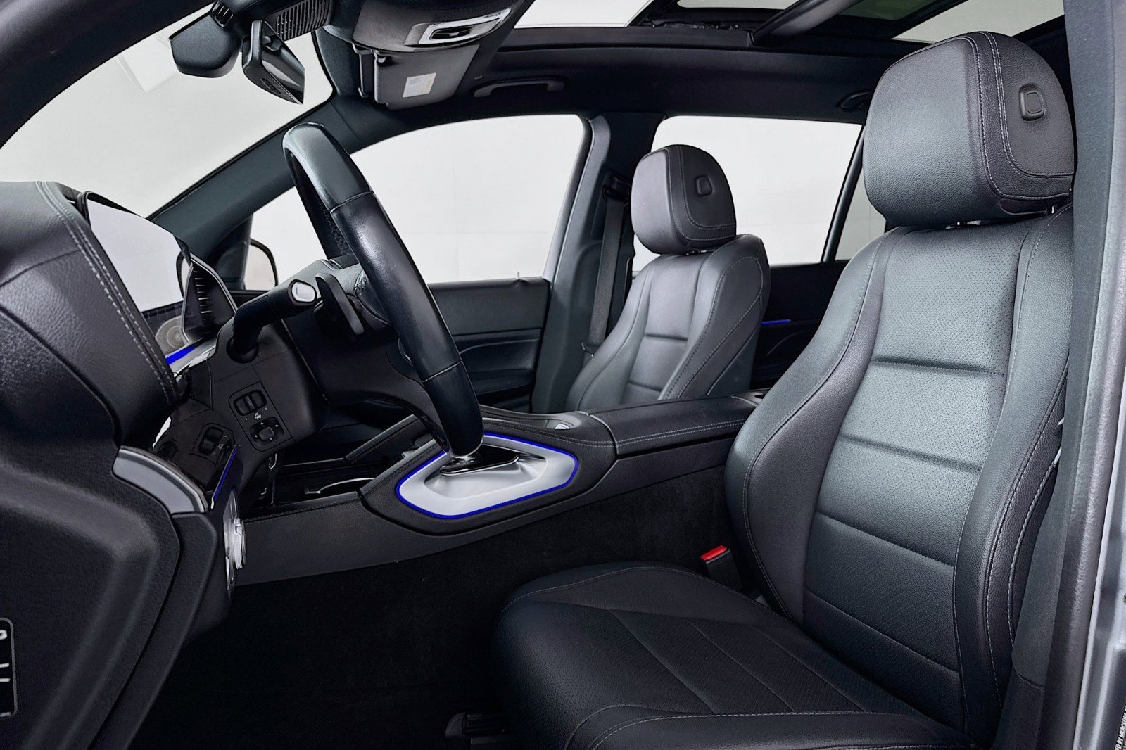 Used 2023 Mercedes-Benz GLS 450 4MATIC image 17