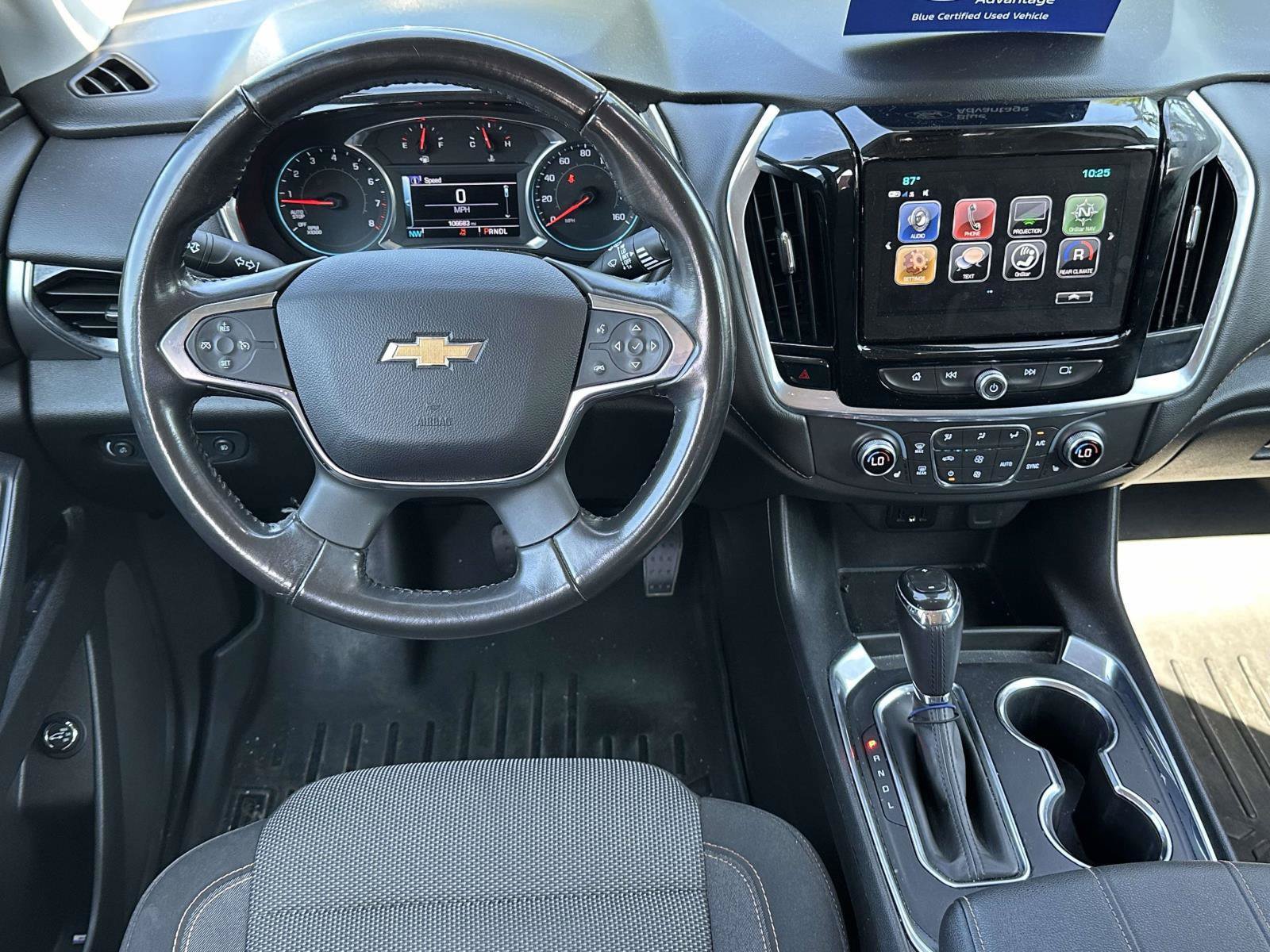 Used 2019 Chevrolet Traverse LT FWD image 11