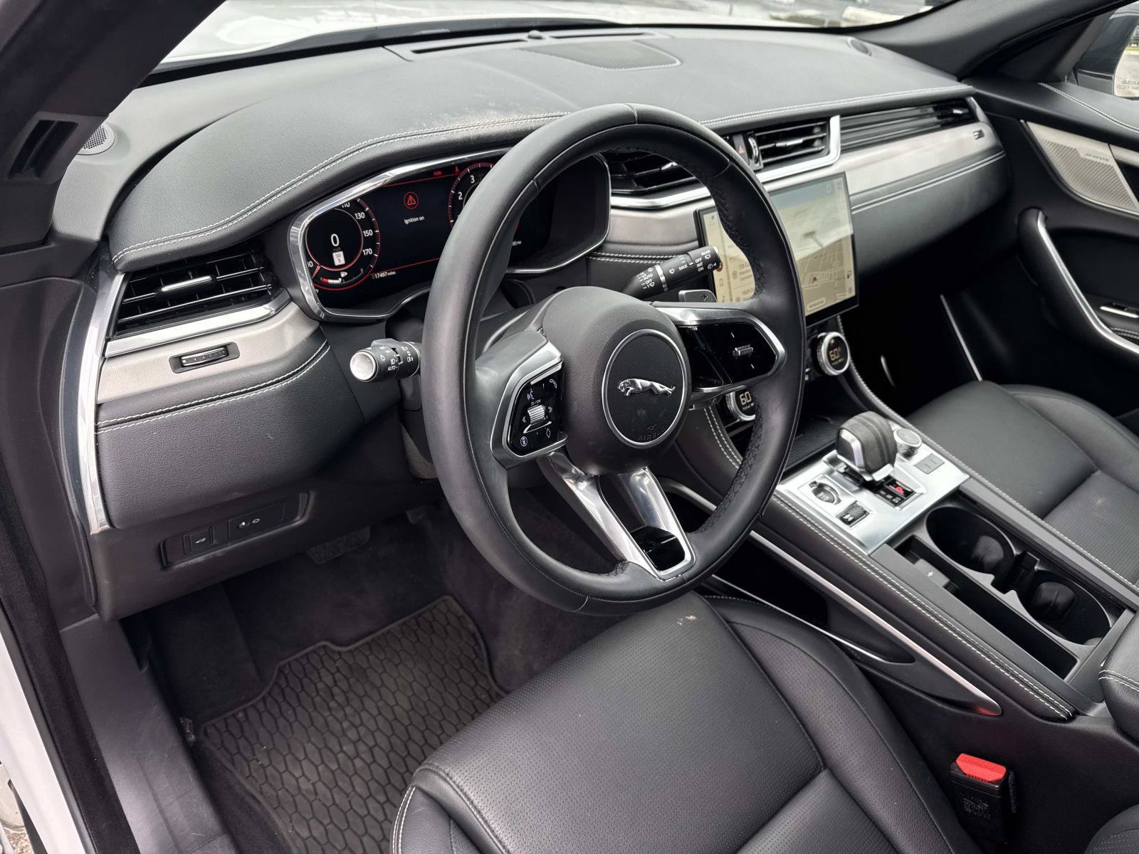 Used 2025 Jaguar F-PACE R-Dynamic S AWD/4WD image 18