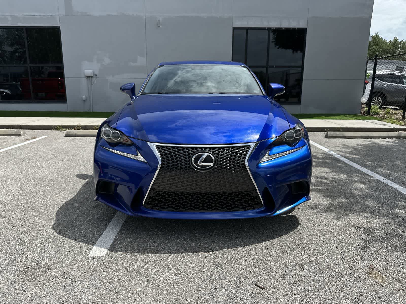 Used 2016 Lexus IS 200t w/ F Sport Package RWD image 12