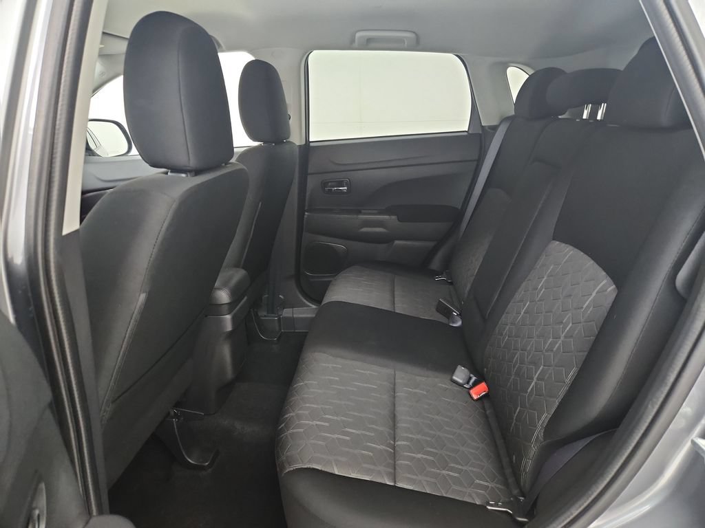 Used 2025 Mitsubishi Outlander Sport ES AWD/4WD image 32