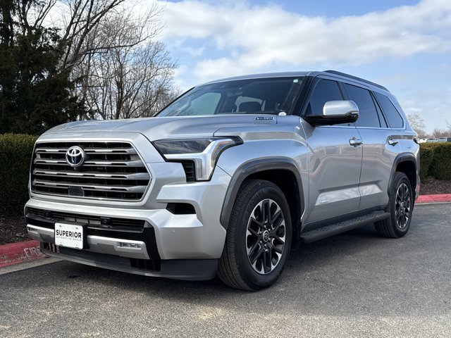 Used 2023 Toyota Sequoia Limited image 12