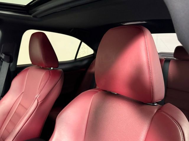 Used 2019 Lexus IS 300 F Sport w/ F Sport Package AWD/4WD image 16