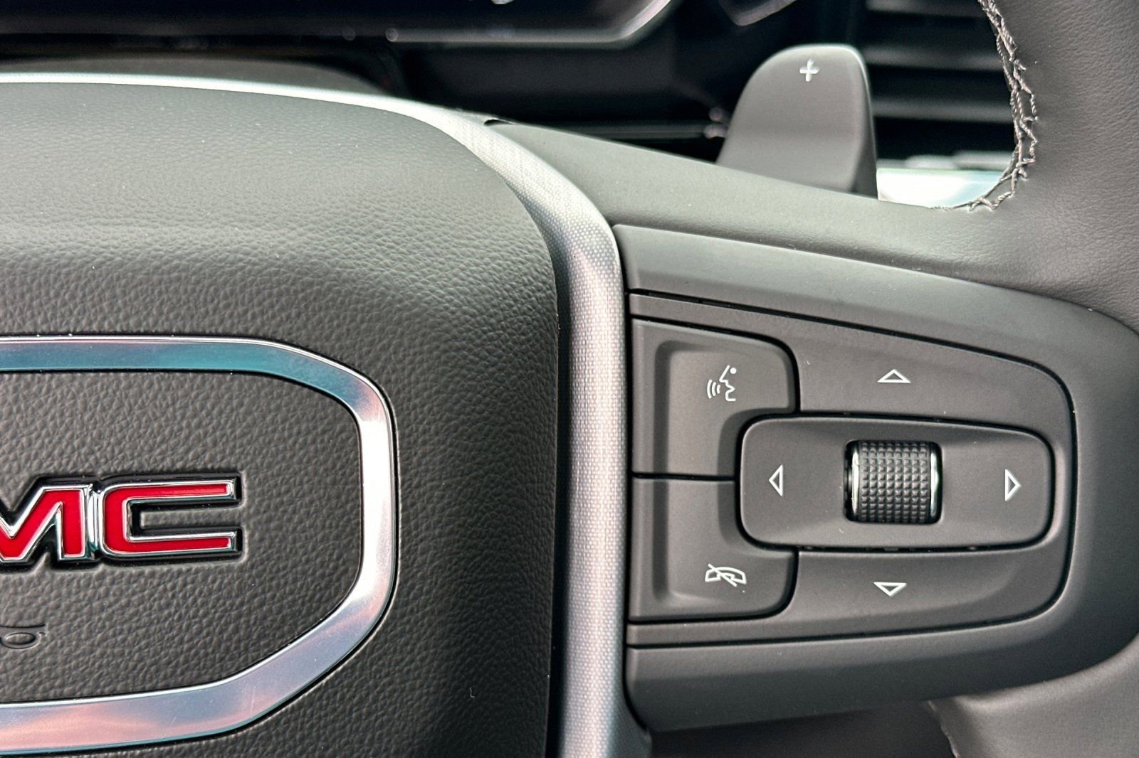 New 2026 GMC Sierra 1500 Elevation w/ Elevation Premium Package AWD/4WD image 28