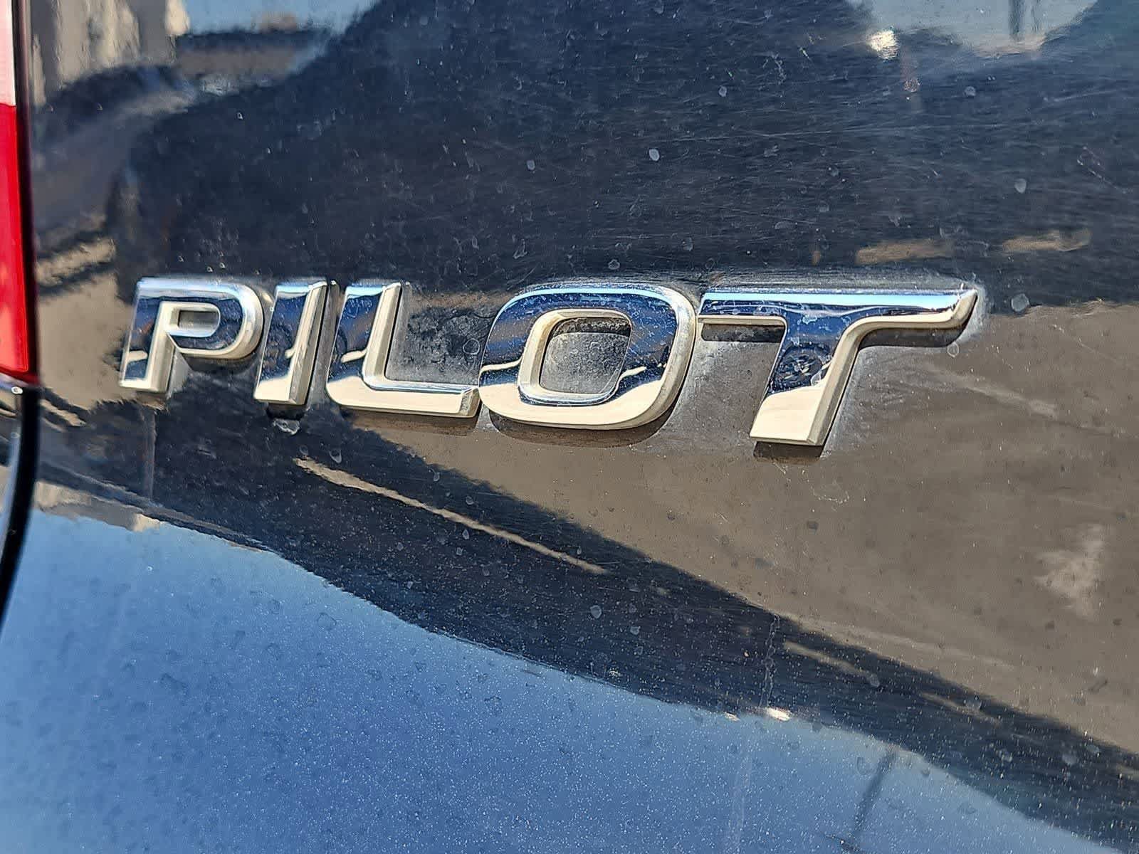 Used 2020 Honda Pilot Touring image 12
