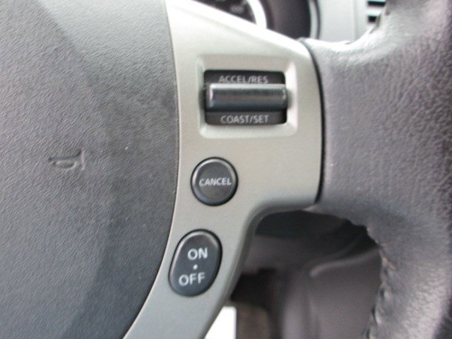 Used 2011 Nissan Sentra 2.0 SL w/ SL Special Value Pkg image 22