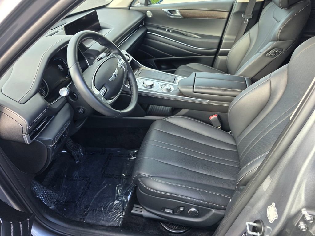 Used 2024 Genesis GV80 2.5T image 9