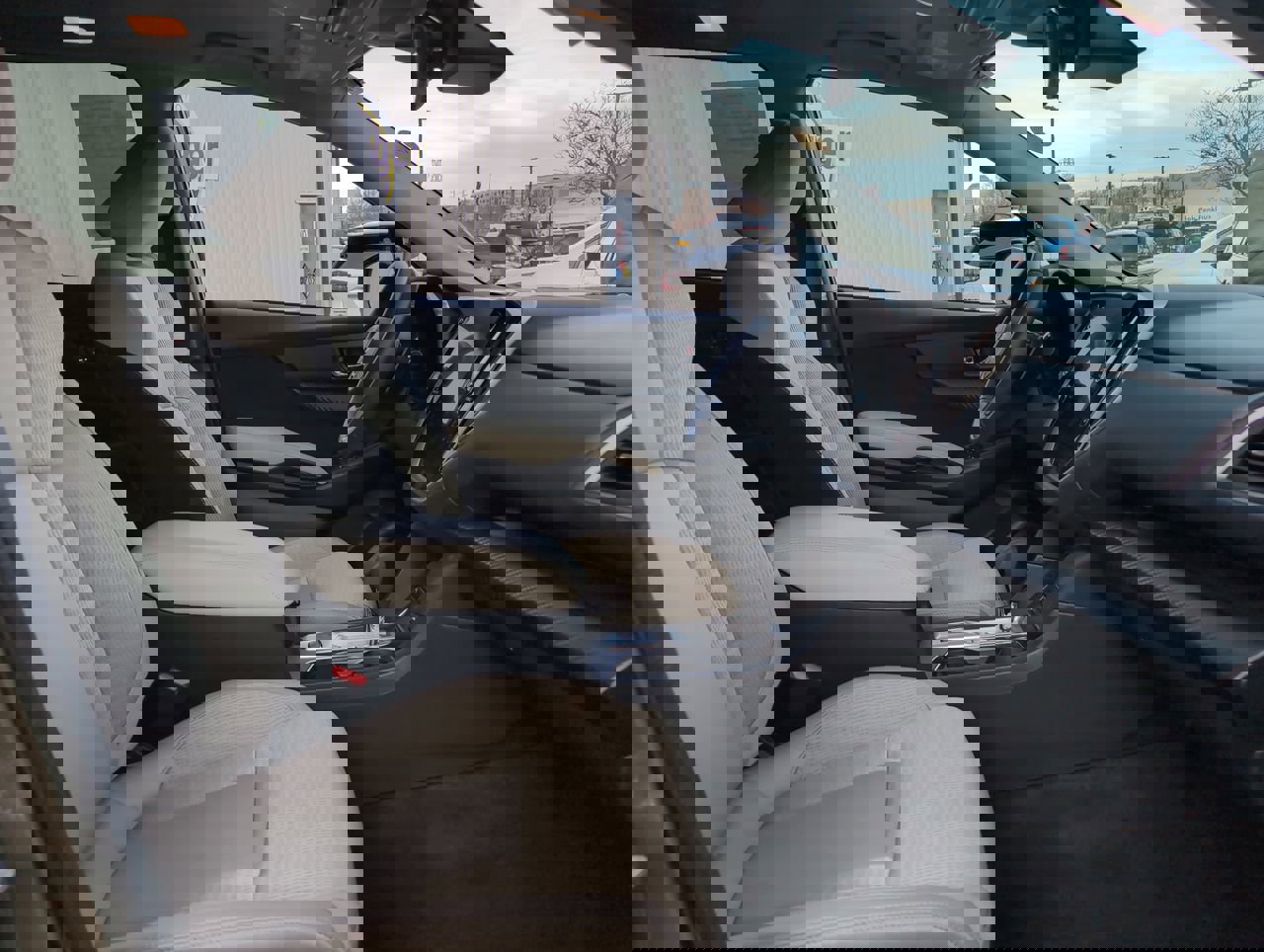 Used 2024 Subaru Ascent Premium w/ Convenience Package image 17