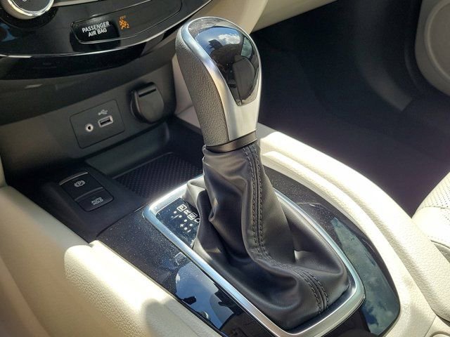 Certified 2022 Nissan Rogue Sport SL AWD/4WD image 31