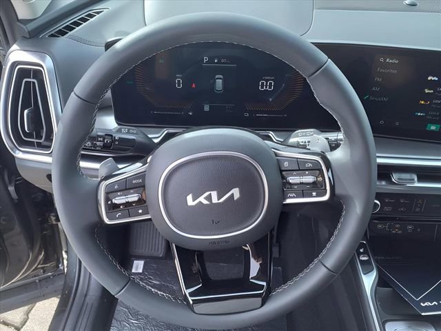 New 2025 Kia Sorento EX AWD/4WD image 12