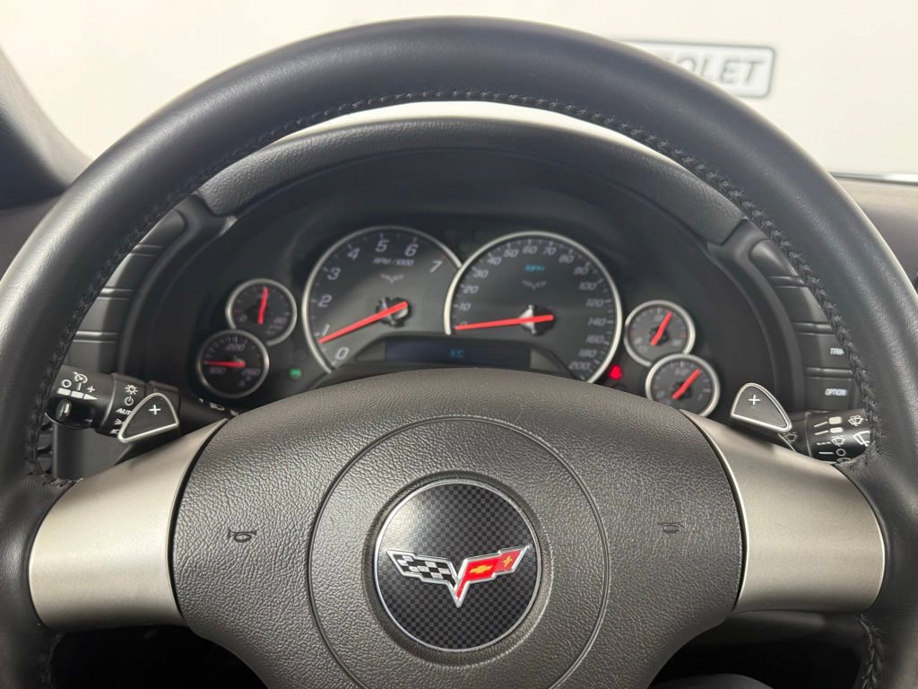 Used 2008 Chevrolet Corvette Coupe w/ Z51 Performance Package RWD image 20
