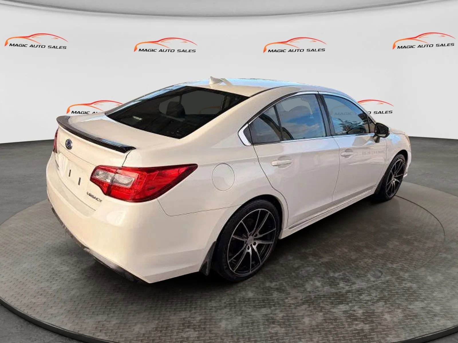 Used 2018 Subaru Legacy 2.5i Sport w/ Popular Package #2B image 10