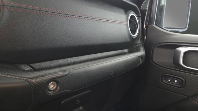 Used 2020 Jeep Gladiator Rubicon AWD/4WD image 31