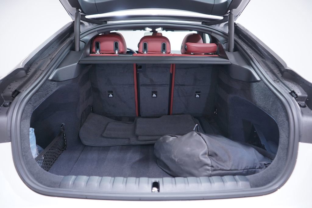 Used 2023 BMW i4 eDrive40 w/ M Sport Package image 23