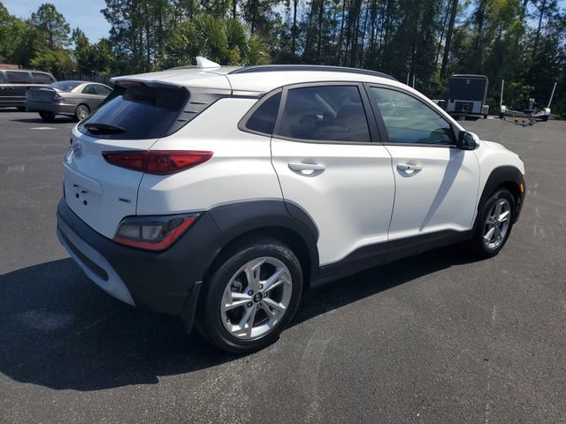 Used 2023 Hyundai Kona SEL w/ Cargo Package AWD/4WD image 6