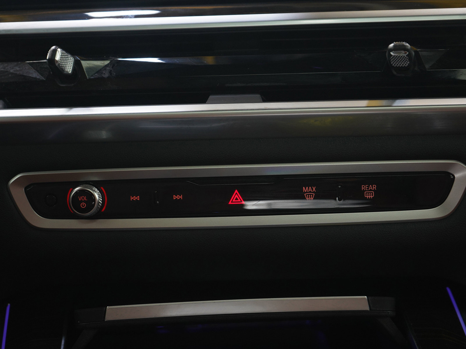 Used 2024 BMW X5 M60i image 16