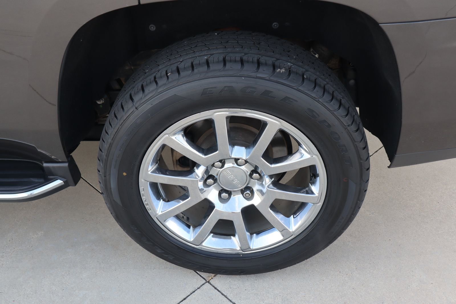 Used 2019 GMC Yukon Denali RWD image 10