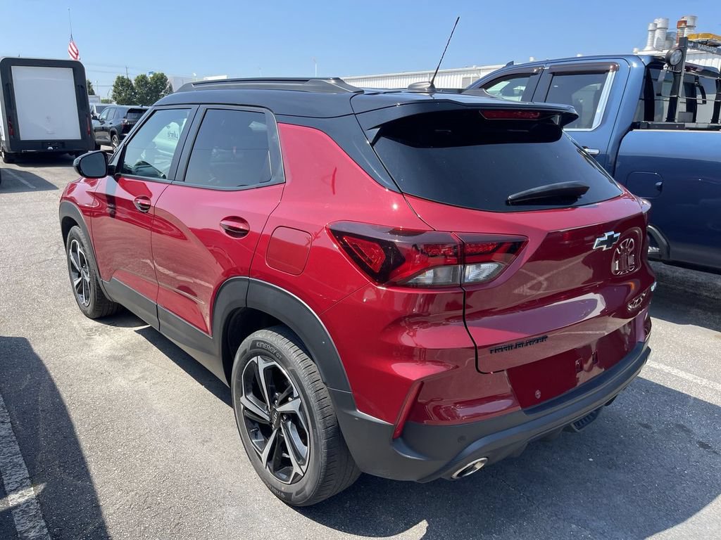 Used 2021 Chevrolet TrailBlazer RS w/ Sun and Liftgate Package FWD image 6