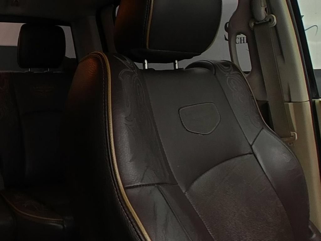 Used 2011 RAM 1500 Laramie Longhorn RWD image 11