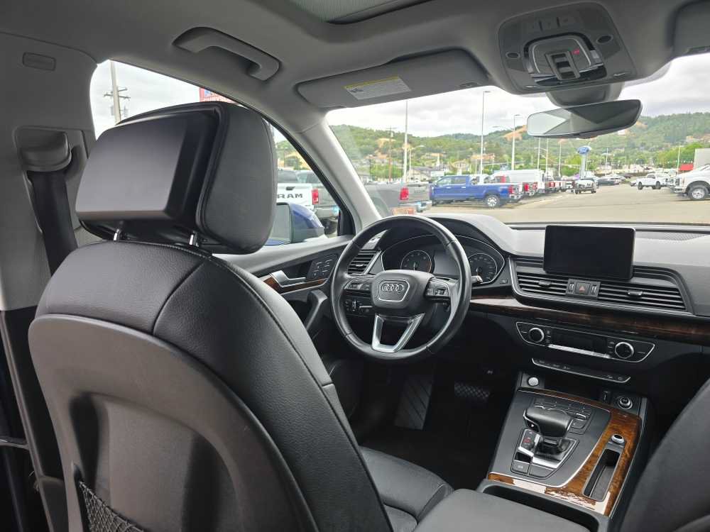 Used 2018 Audi Q5 2.0T Premium w/ Convenience Package AWD/4WD image 10