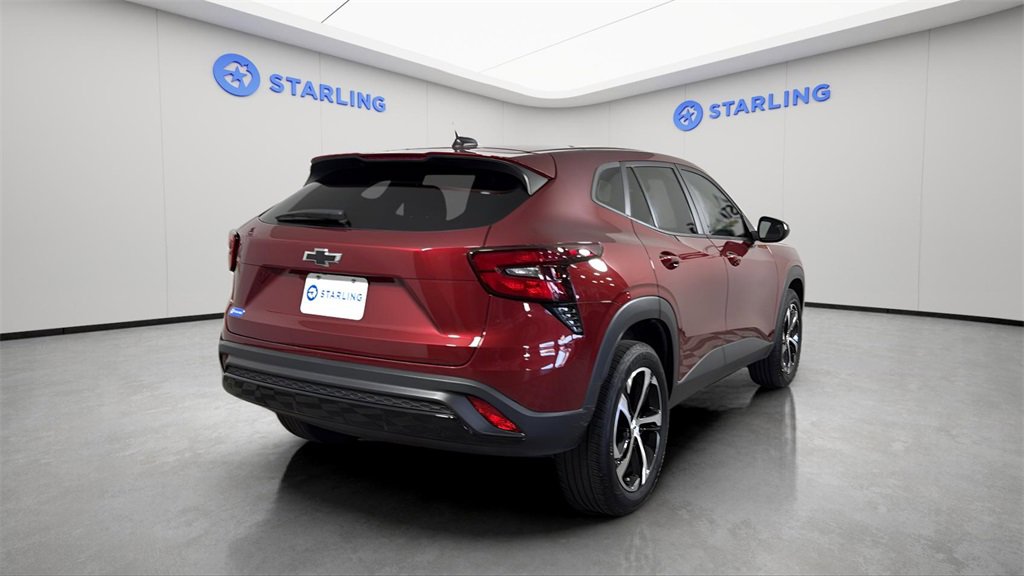 Certified 2024 Chevrolet Trax RS w/ Driver Confidence Package image 16