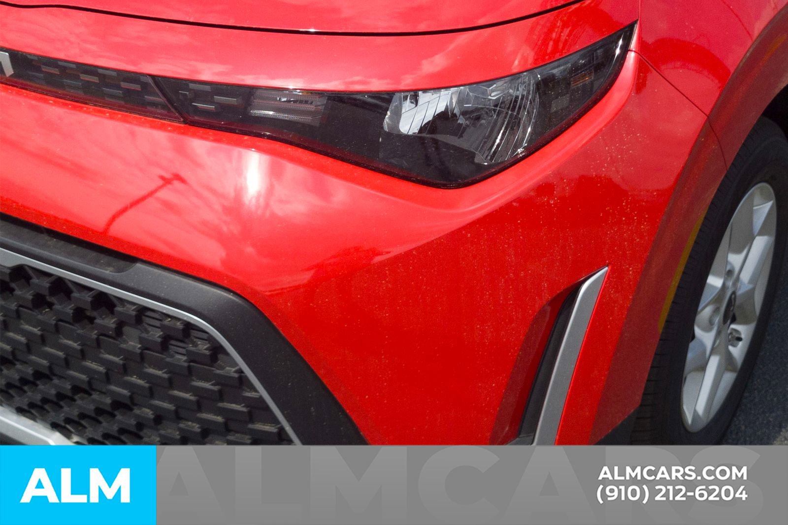 Used 2025 Kia Soul LX w/ LX Technology Package image 12