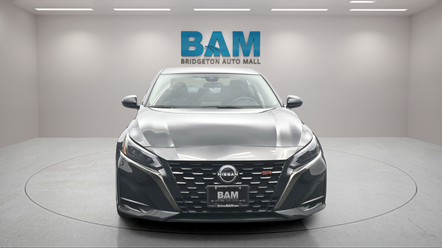 Used 2023 Nissan Altima 2.5 SR FWD image 4