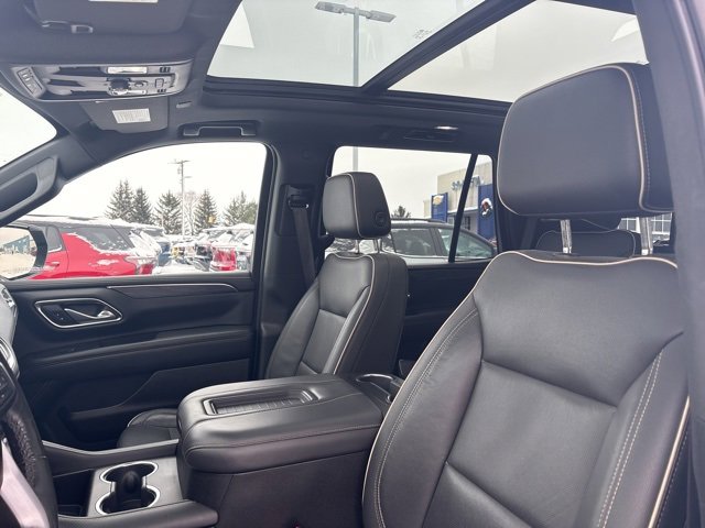 Used 2021 GMC Yukon SLT w/ SLT Luxury Package image 10