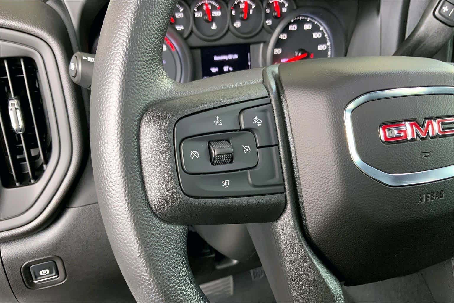 Used 2026 GMC Sierra 1500 Pro w/ Graphite Edition AWD/4WD image 24