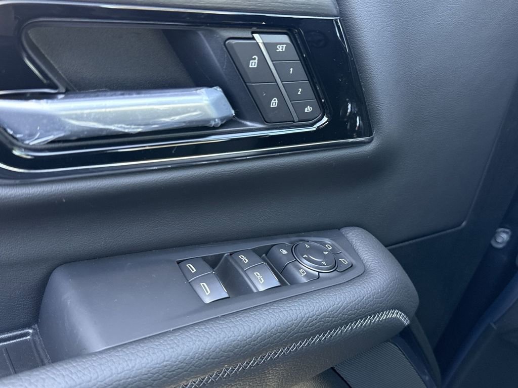 New 2026 GMC Yukon XL Denali image 15