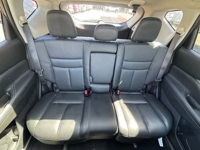 Used 2016 Nissan Murano SL w/ SL Technology Package AWD/4WD image 15