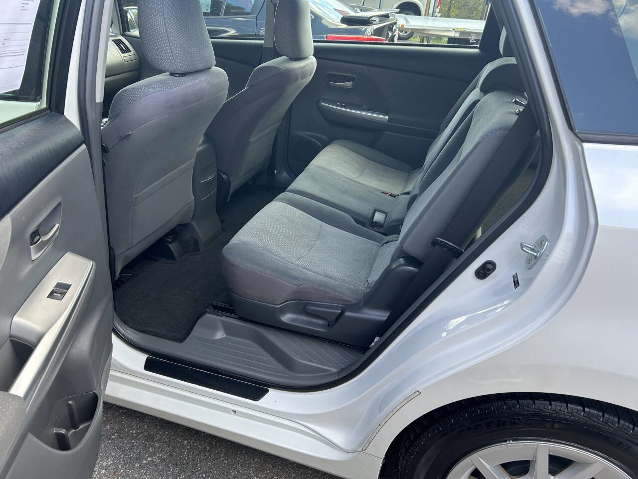 Used 2012 Toyota Prius V Three image 18