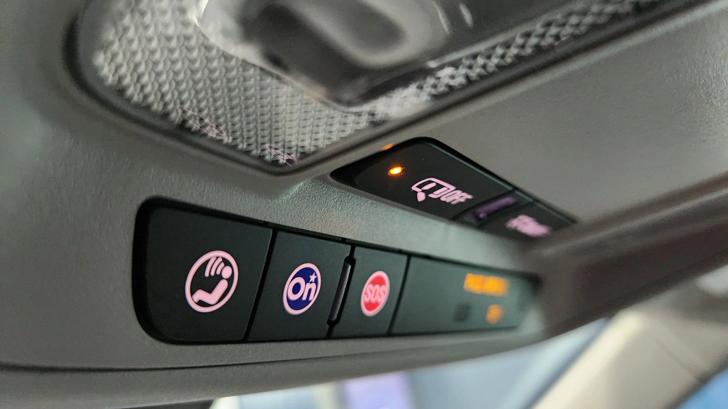 Used 2019 Chevrolet Equinox LS image 28