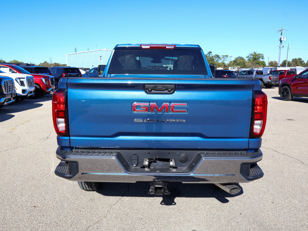New 2026 GMC Sierra 2500 Pro AWD/4WD image 4