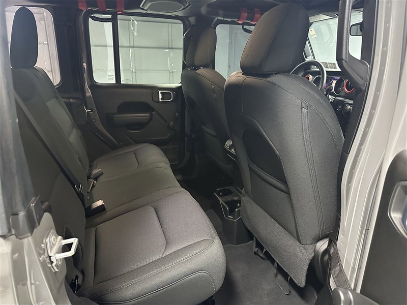Used 2021 Jeep Wrangler Unlimited Sport image 12