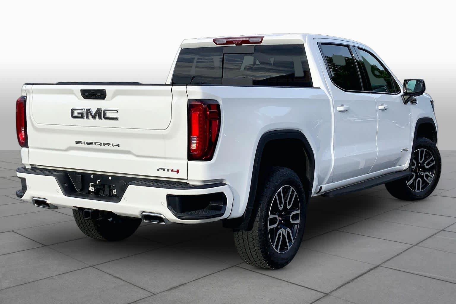 Used 2026 GMC Sierra 1500 AT4 w/ AT4 Premium Package AWD/4WD image 13