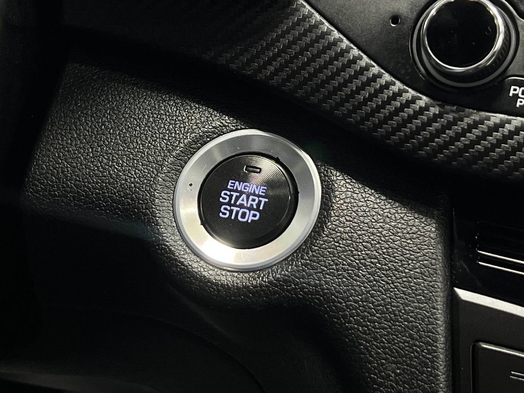 Used 2018 Hyundai Elantra Sport w/ Sport Premium Package 03 image 21