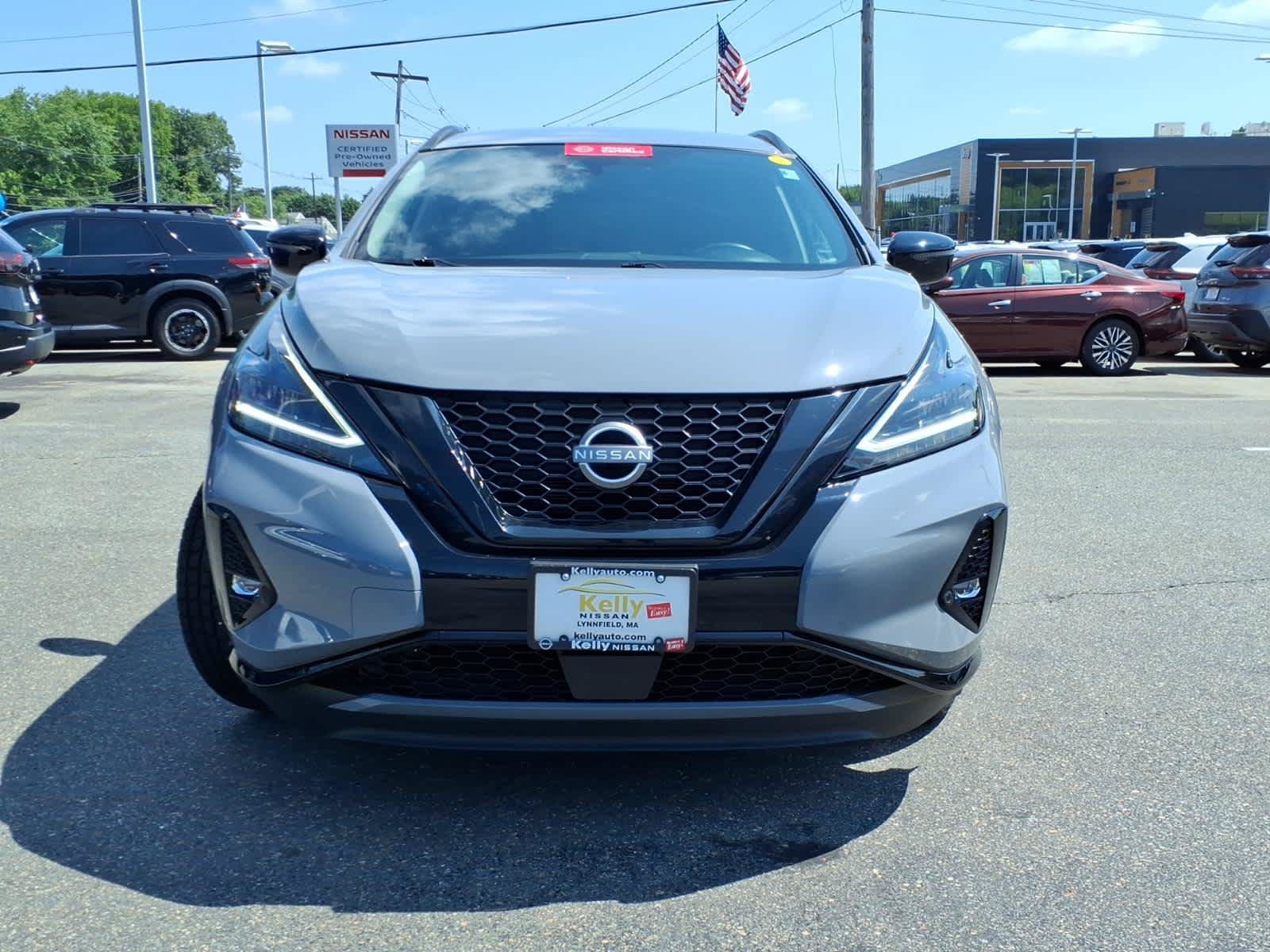 Certified 2023 Nissan Murano SV w/ SV Midnight Edition Package AWD/4WD image 2