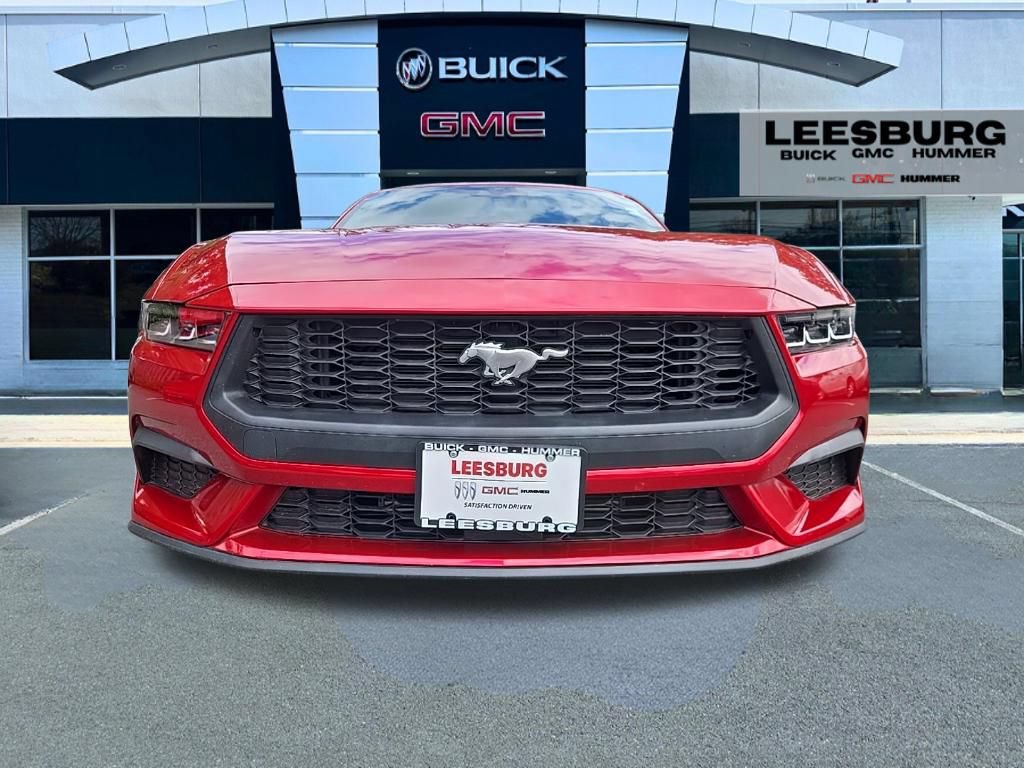 Used 2024 Ford Mustang Coupe RWD image 2