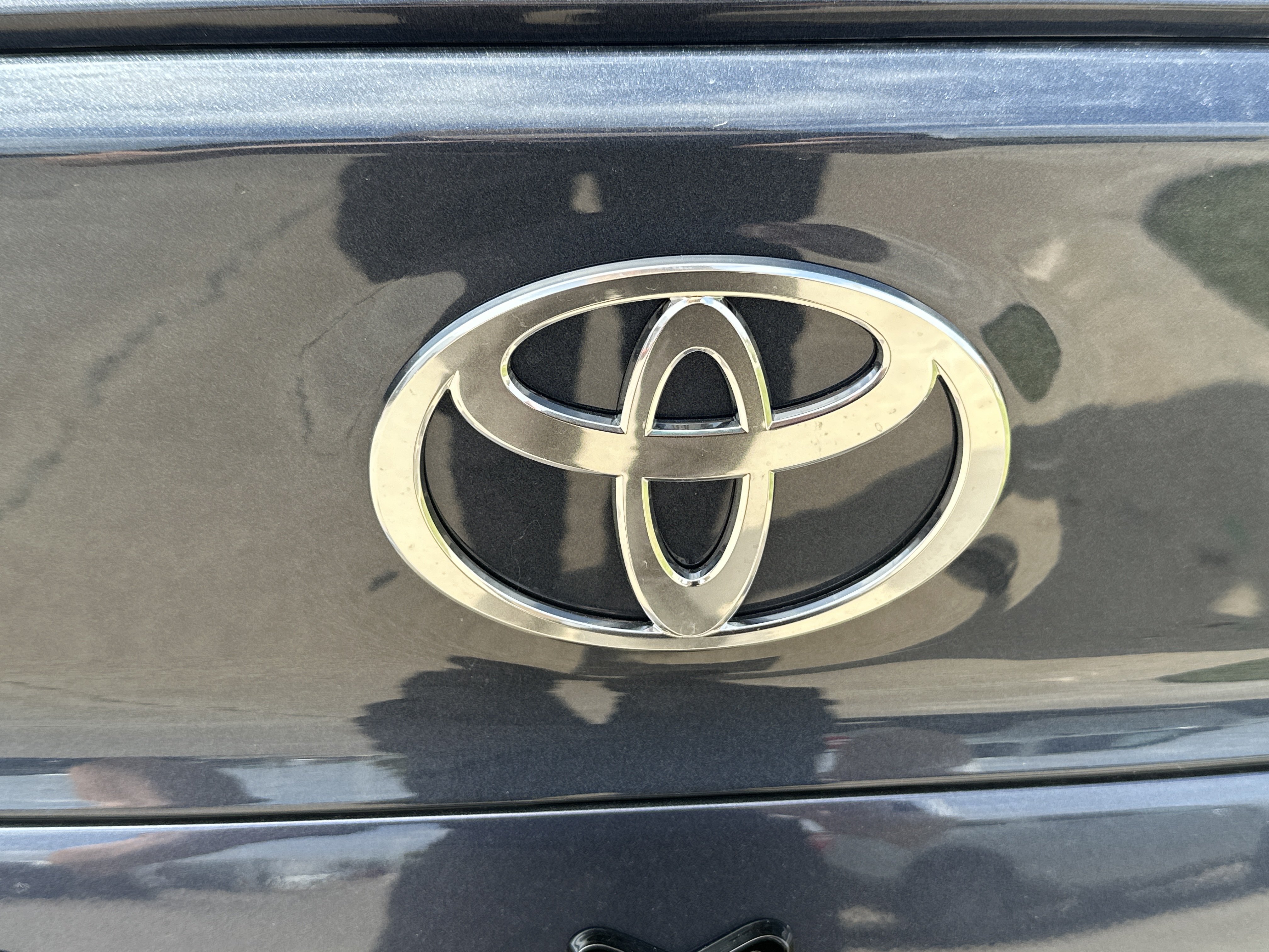 New 2026 Toyota Camry SE w/ Multimedia Upgrade Package FWD image 31