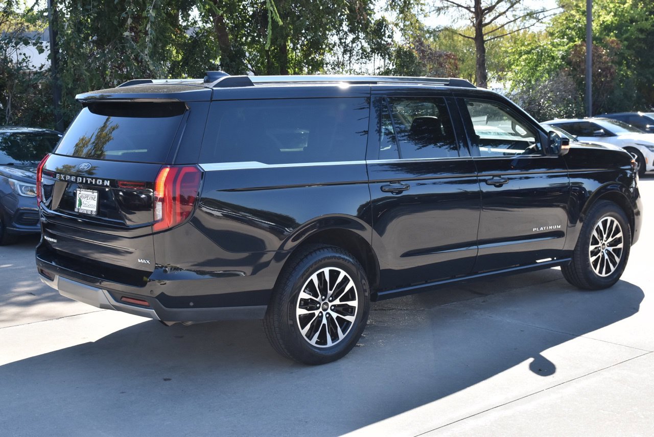 Used 2025 Ford Expedition Max Platinum AWD/4WD image 7