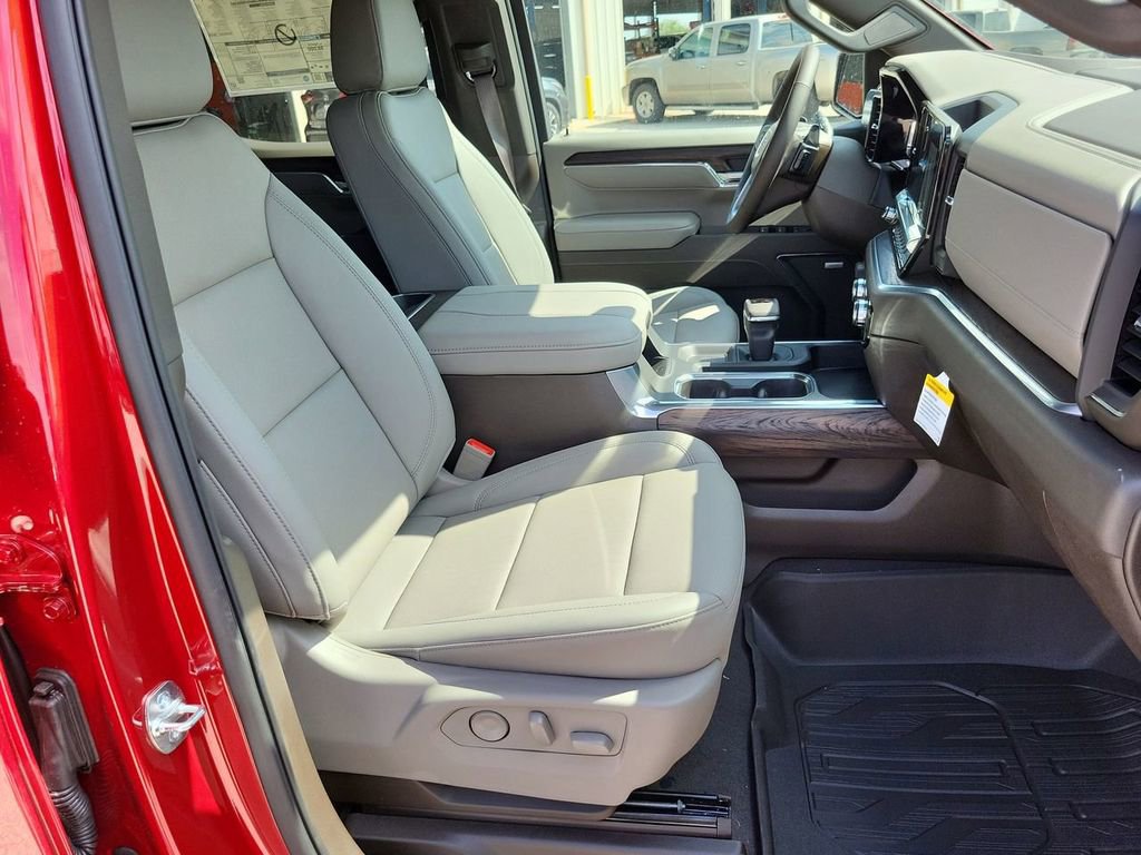 New 2026 GMC Sierra 1500 SLT image 25