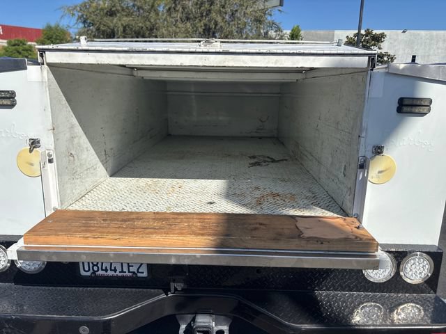 Used 2016 RAM 2500 Tradesman w/ Chrome Appearance Group RWD image 19