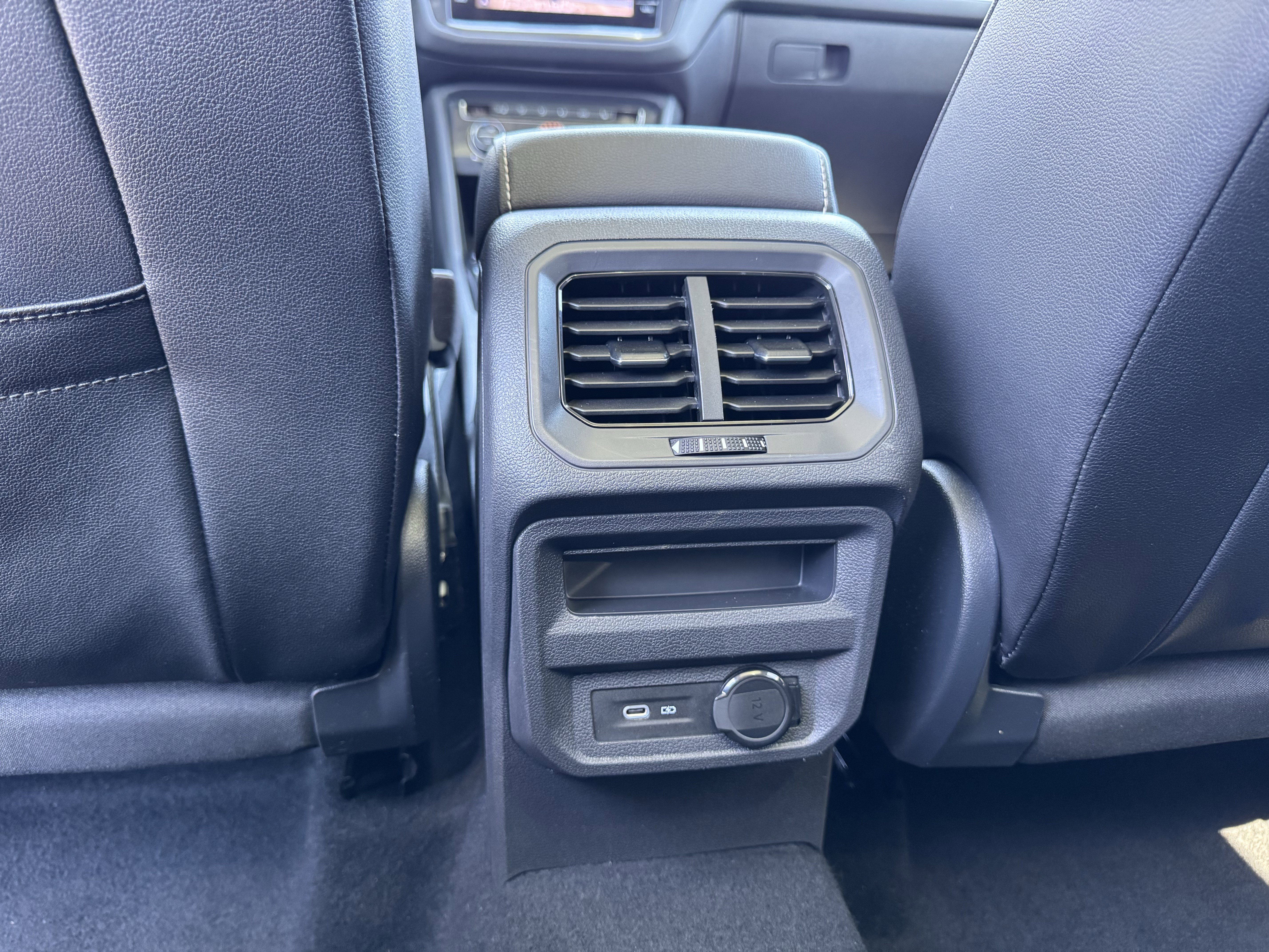 Certified 2021 Volkswagen Tiguan SEL AWD/4WD image 33