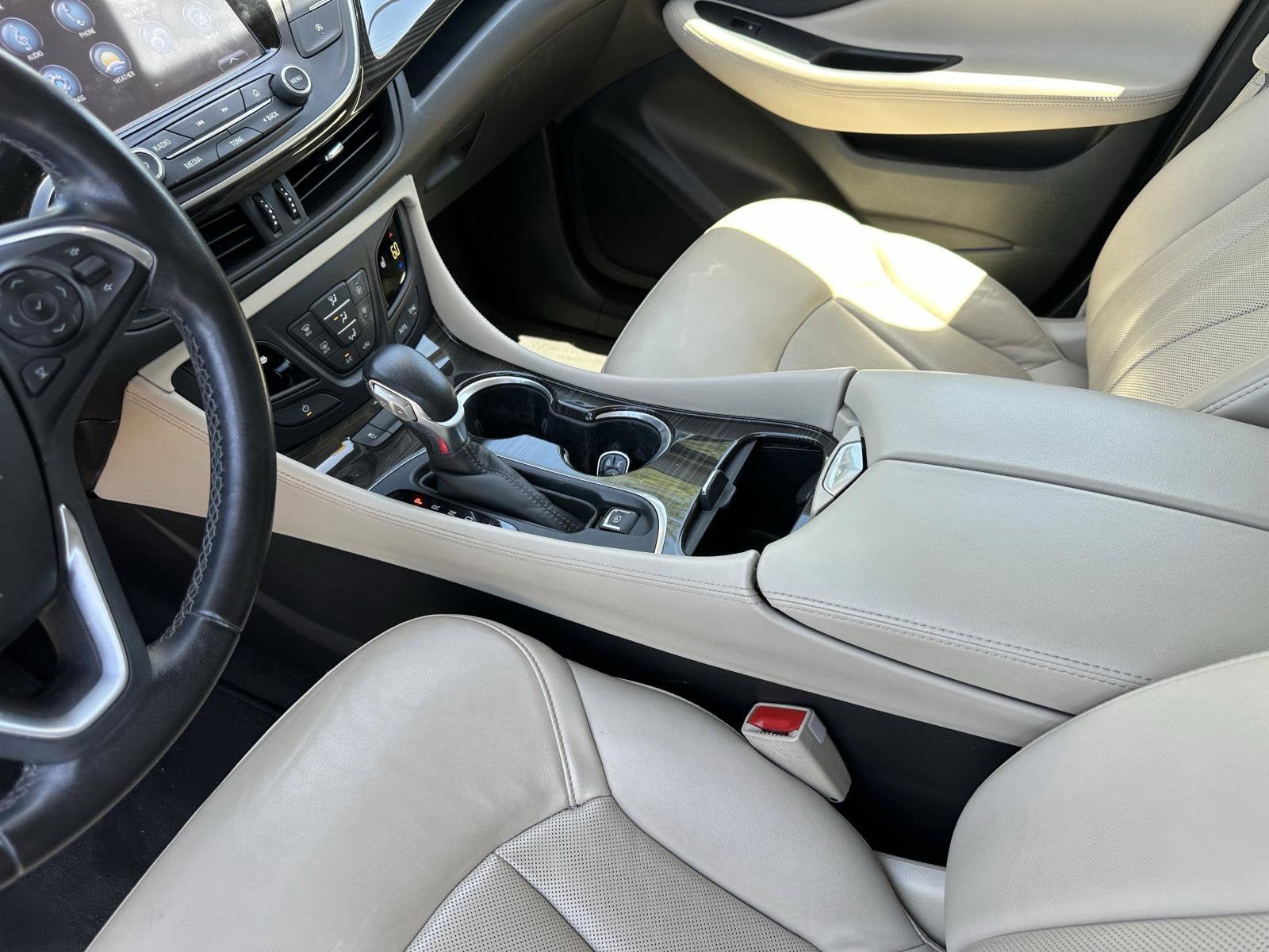 Used 2020 Buick Envision Essence w/ Experience Buick Package FWD image 23